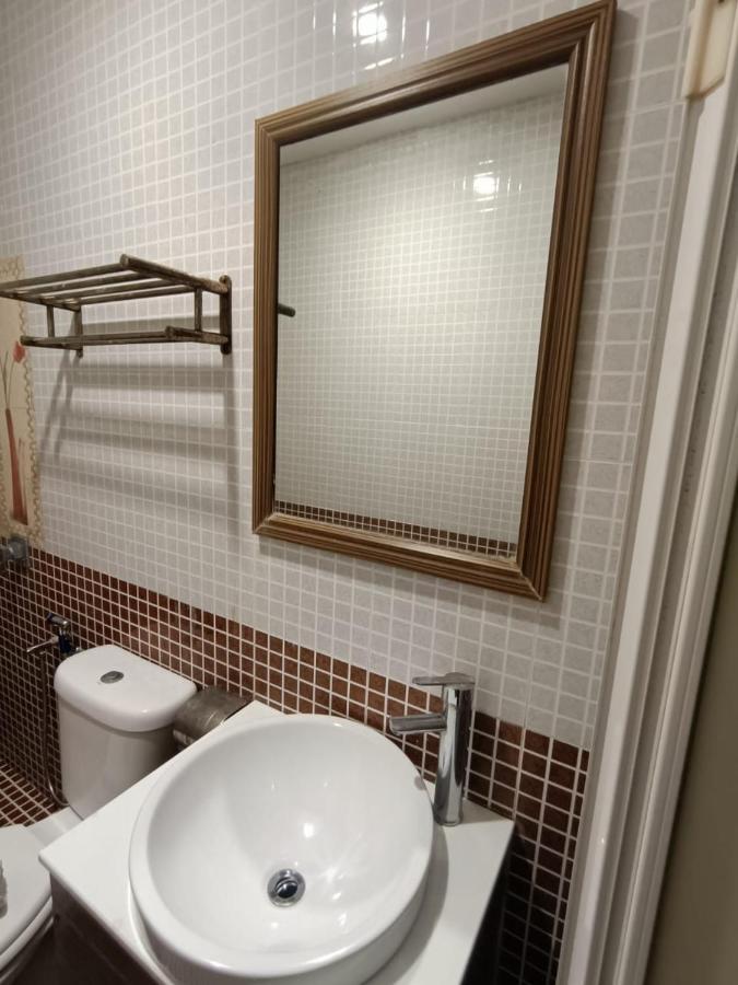 Hotel Zamburger Nur Ramadhan - Previously G Home Hotel コタバル エクステリア 写真