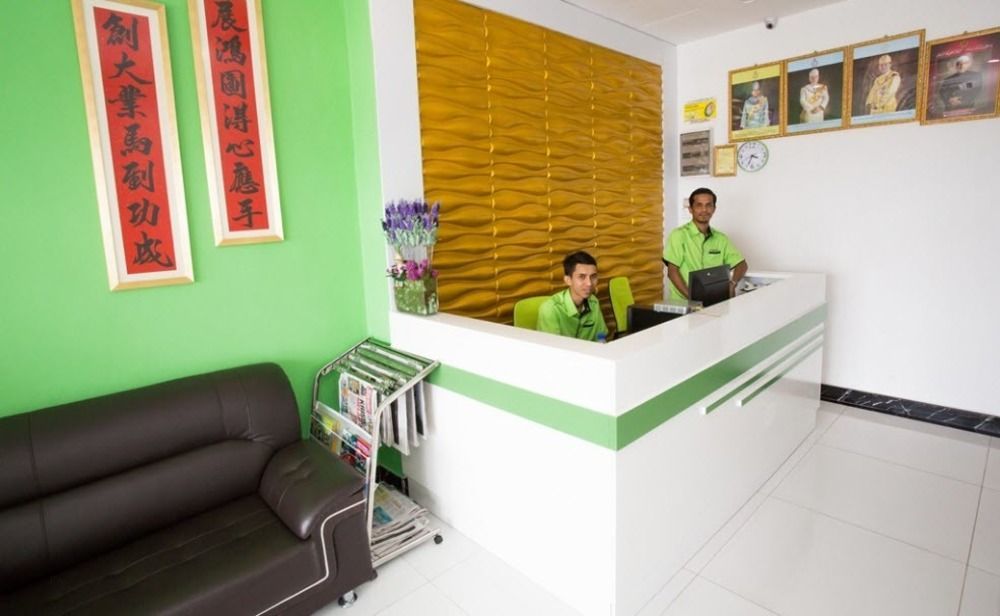 Hotel Zamburger Nur Ramadhan - Previously G Home Hotel コタバル エクステリア 写真